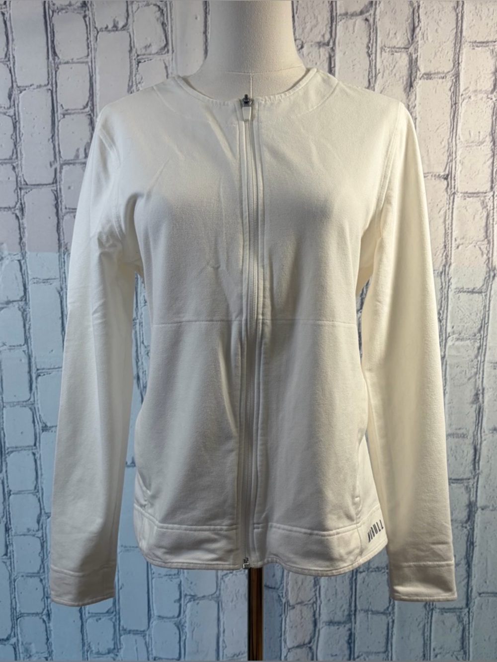 NOBULL  Size:M Women’s Cream Full-Zip Training Jacket Stretch Two Zip Pockets